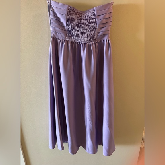 Little Mistress bandeau flare dress in lilac - Picture 7 of 9